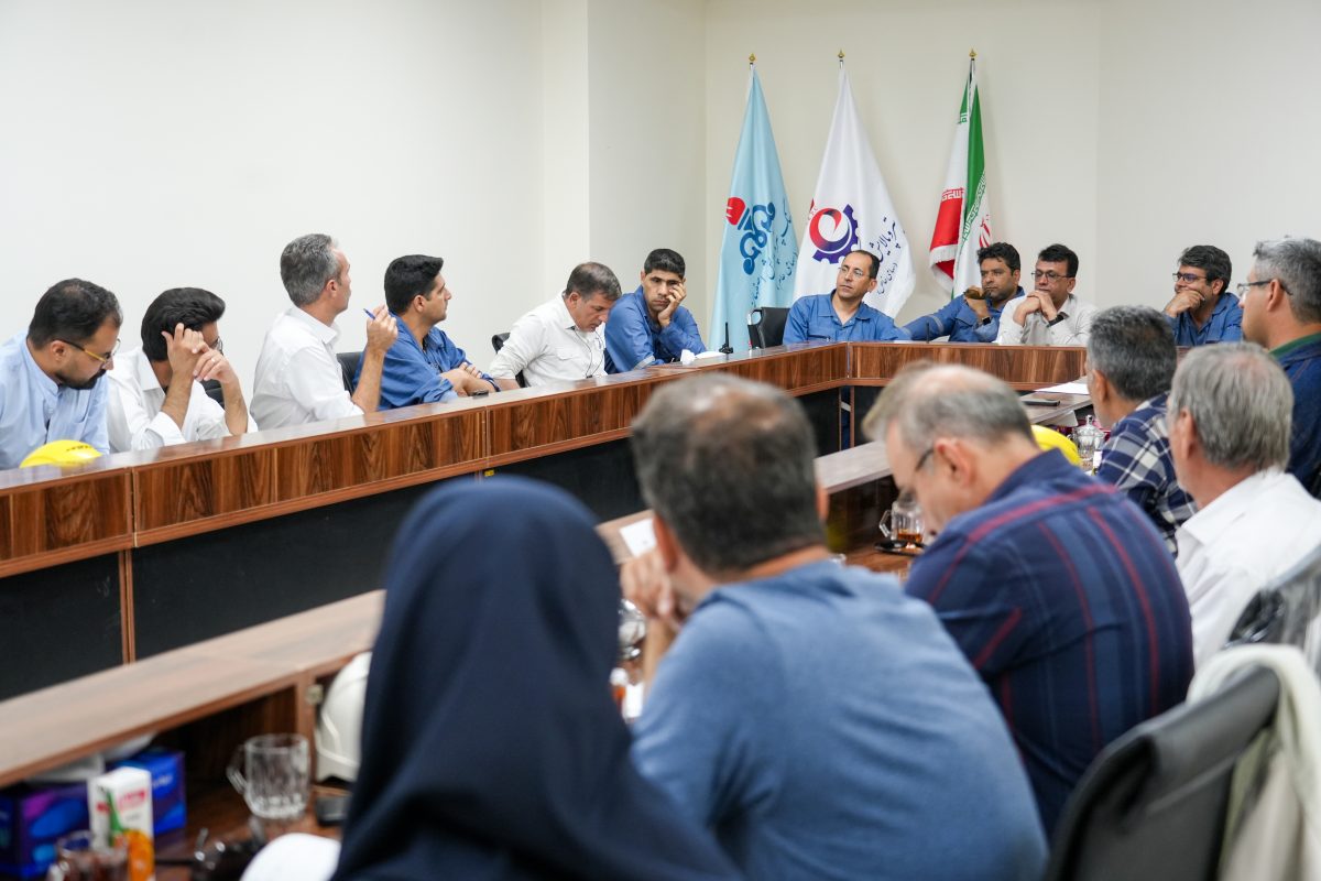 برگزاری جلسه بازبيني ایمني پيش از راه اندازی جهت ورود گاز به واحدKHT